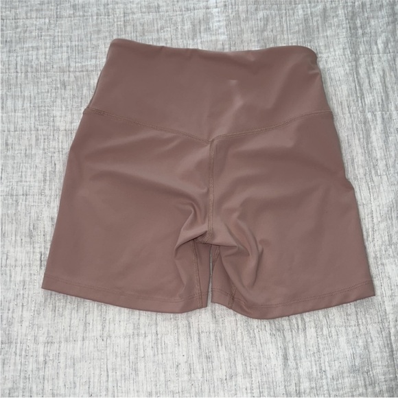 Imperial Motion Solo High Waisted Biker Shorts in Mauve Pink - Picture 7 of 8